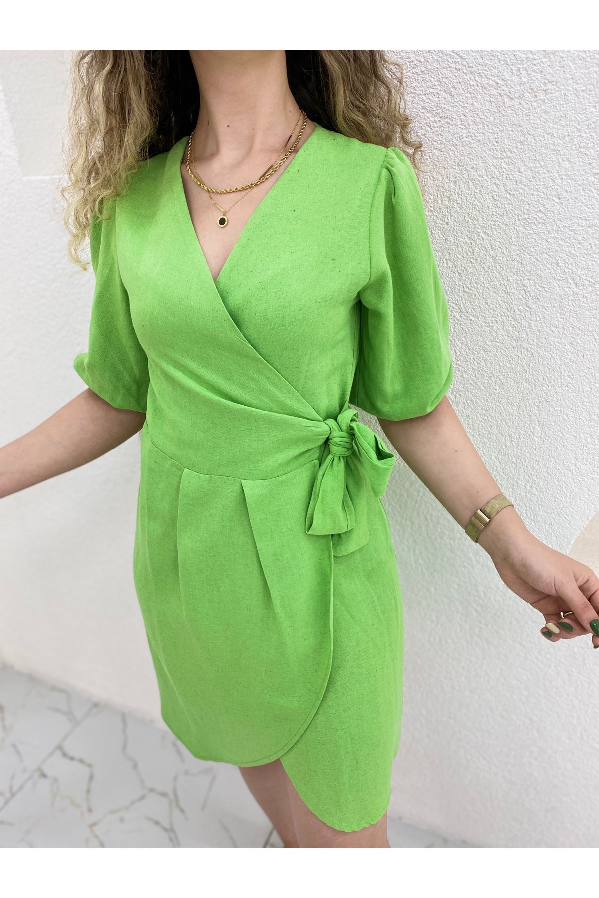 Yeşil Kruvaze Yaka Pile Detaylı Elbise