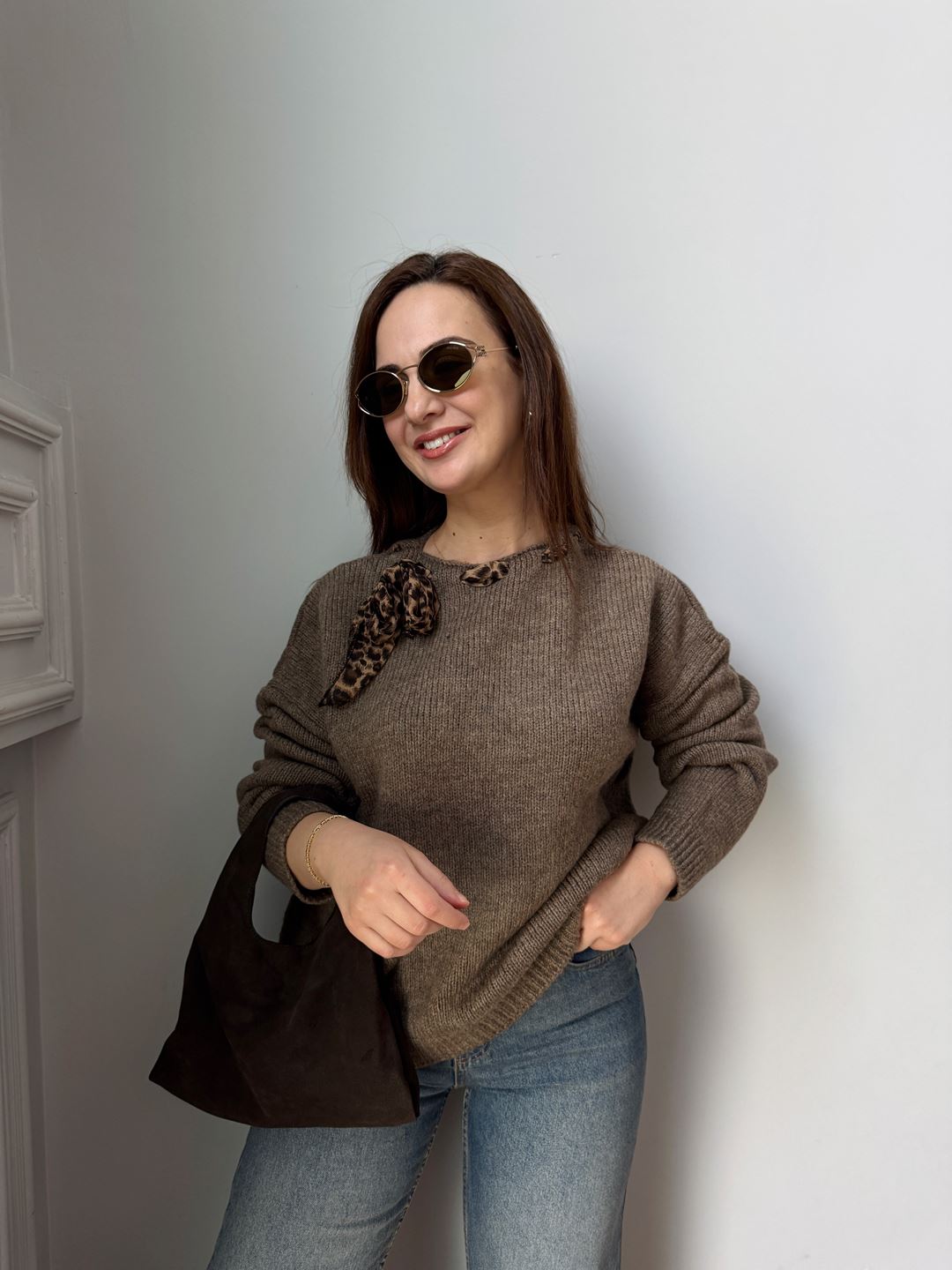 Vizon Leopar Fularlı Triko Kazak