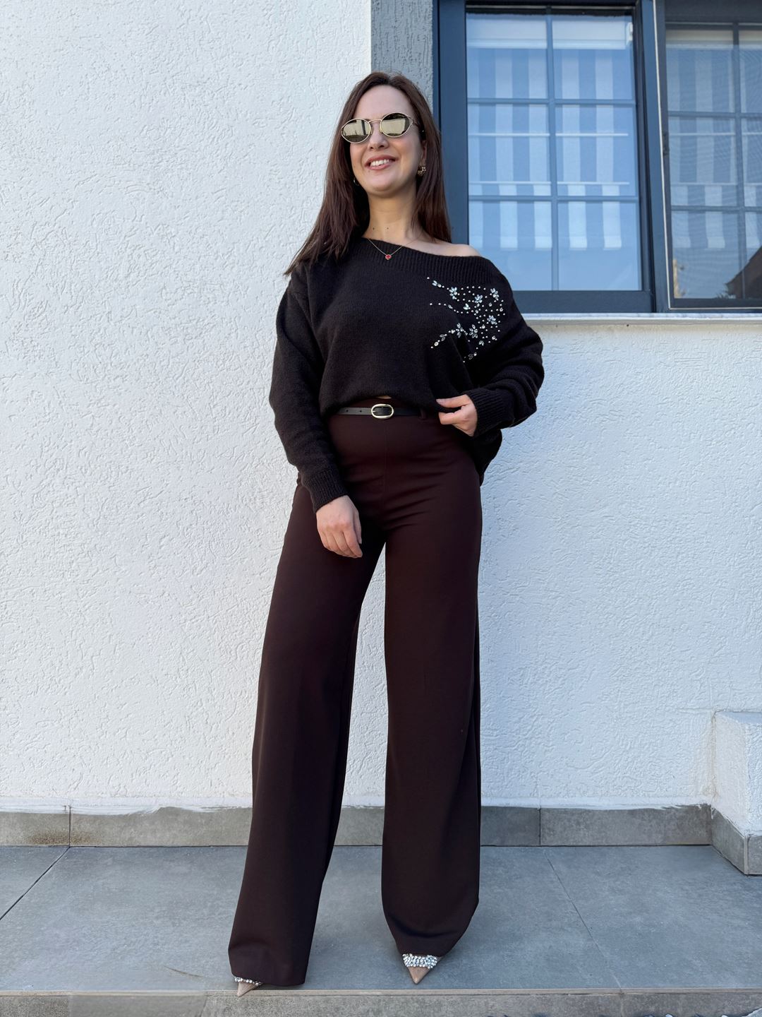 Kahverengi Kendinden Kemerli Rahat Kesim Pantolon