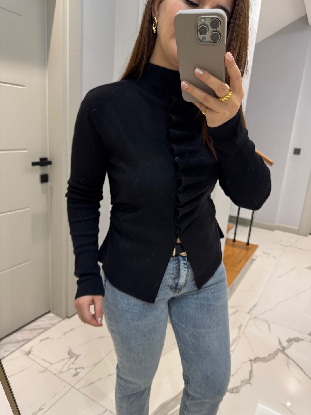 Siyah Kendinden Büzgülü Triko Hırka