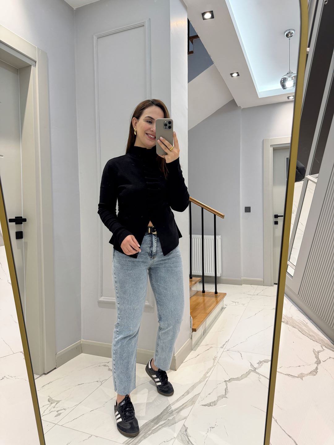 ZR Açık Mavi Kesik Paça Boyfit Jean