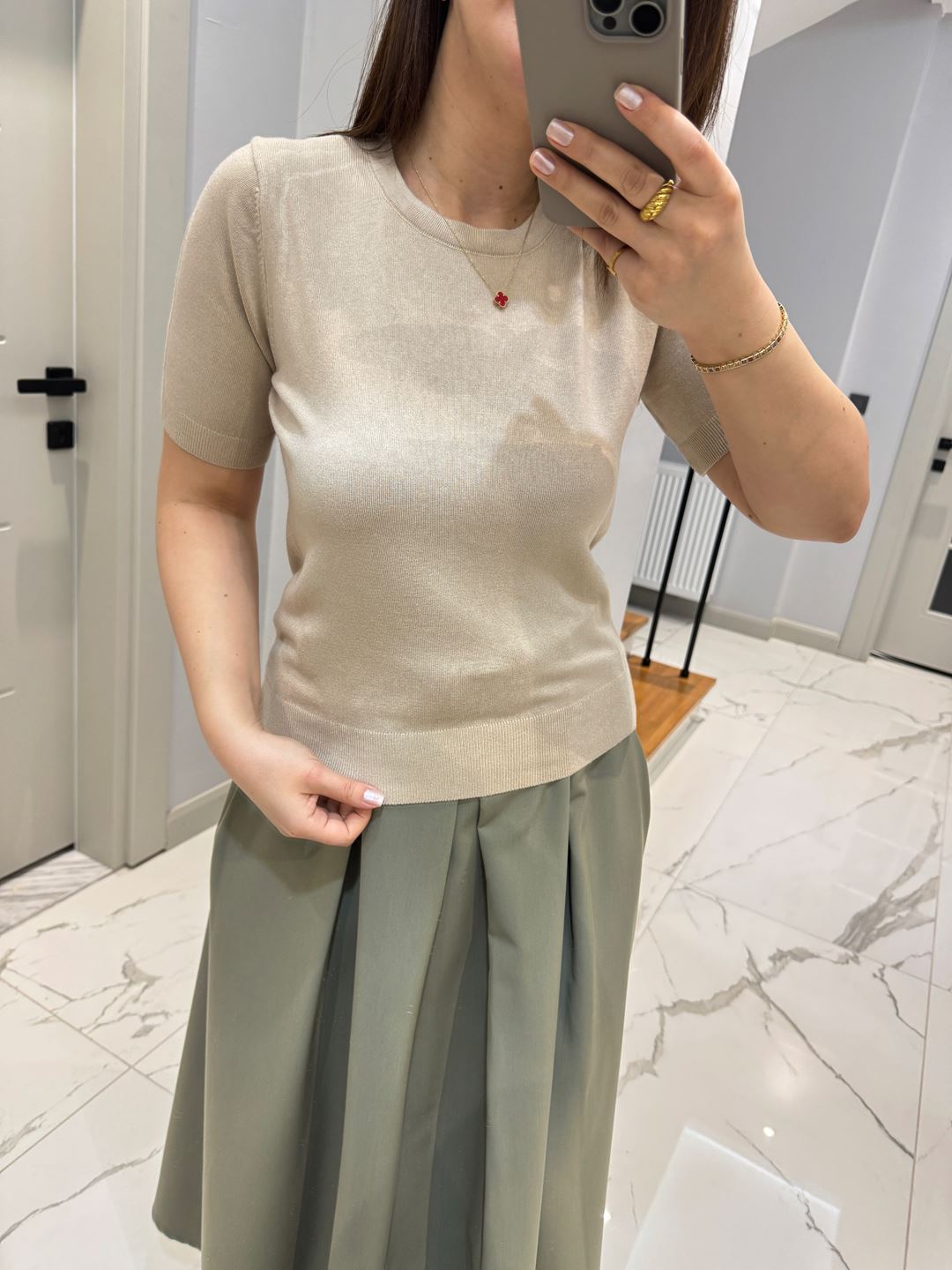 Bej Bisiklet Yaka Basic Triko