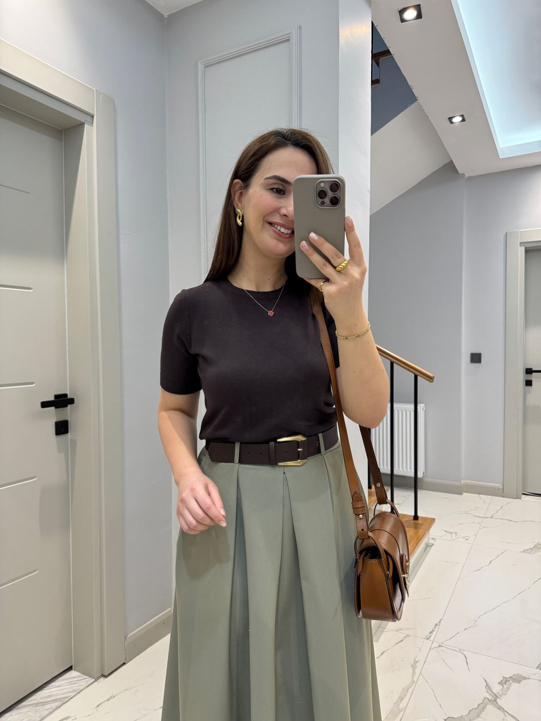 Kahverengi Bisiklet Yaka Basic Triko