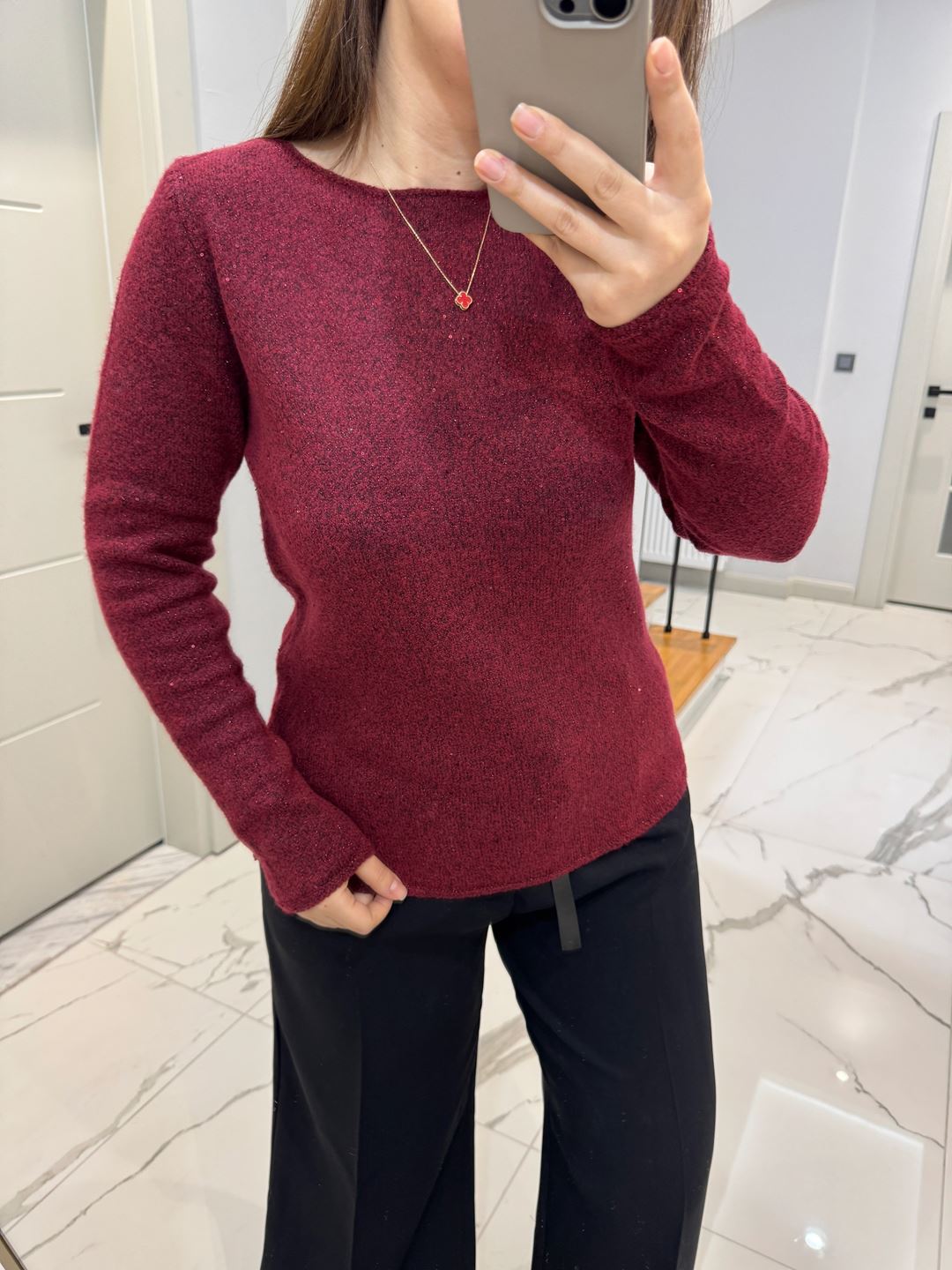 Bordo Kayık Yaka Pullu Simli Triko