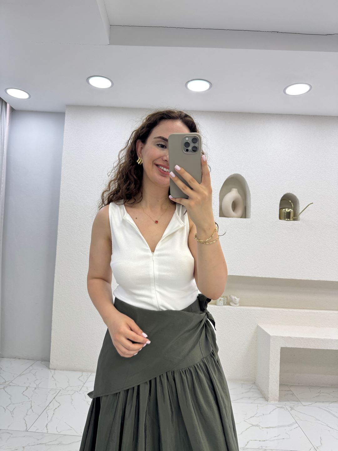 Ekru Çift Yön Fermuarlı Body