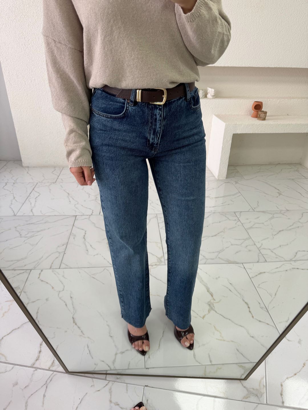Mavi Kahve Kemerli Straight Jean