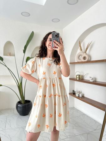 Turuncu Nakışlı Yaprak Desenli Katlı Keten Elbise