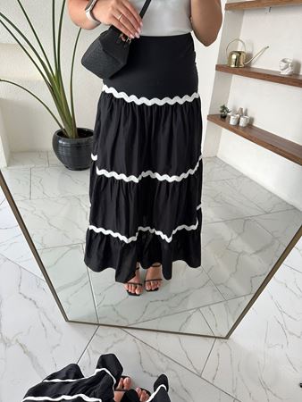 Siyah Dantel Detaylı Büzgülü Poplin Etek