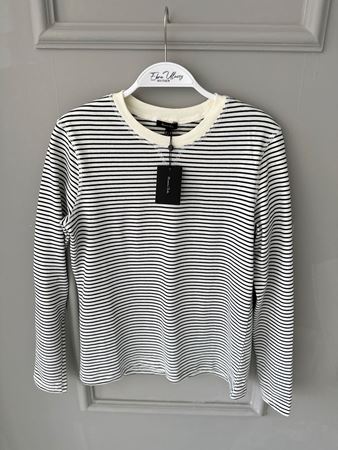 M.D. Lacivert Beyaz Çizgili Sweathirt