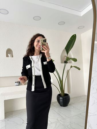 Siyah-Ekru Hakim Yaka Gold Düğme Detaylı Saç Örgülü Hırka