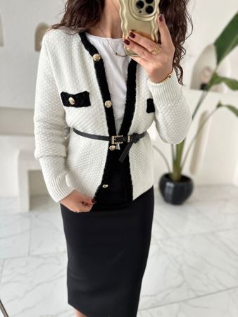 Ekru-Siyah Hakim Yaka Gold Düğme Detaylı Saç Örgülü Hırka