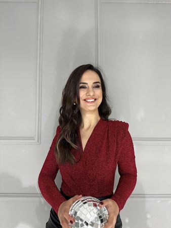 Kırmızı Likralı Vatkalı Parlak Bodysuit