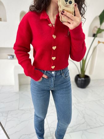 Kırmızı Kalp Düğmeli Yumoş Hırka