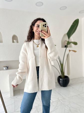 Ekru Cep Detaylı Şal Yaka Hırka