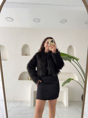 Siyah Kısa Kürk Ceket