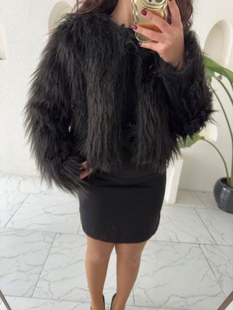 Siyah Kısa Kürk Ceket