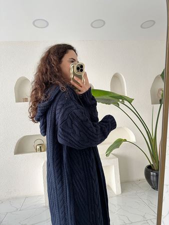 Lacivert Kapüşonlu Saç Örgü Uzun Hırka