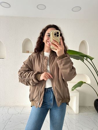 Haki Yandan Fermuar Detaylı Bomber Mont