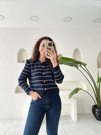 Lacivert Çizgili Yumoş Dokulu Hırka