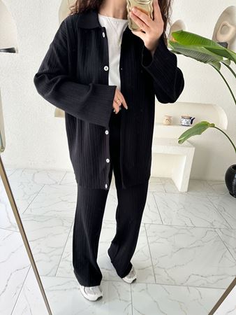 Siyah Fitilli Düğme Detaylı Triko Takım