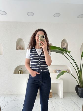 Lacivert Ekru Çizgili Sedef Düğmeli Yelek