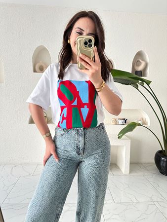 Beyaz Renkli Love Baskılı T-Shirt