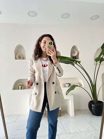 Bej Kapak Cep Detaylı Düğmeli Maskülen Blazer Ceket