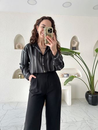 Siyah Marka Model Parlak Çizgili Saten Gömlek