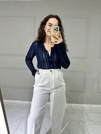 Lacivert Polo Yaka Gold Düğmeli Ajurlu Bluz