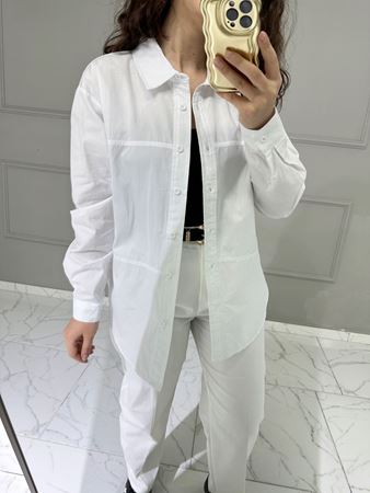 MD Beyaz Dikiş Detaylı Gömlek