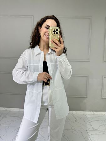 MD Beyaz Dikiş Detaylı Gömlek
