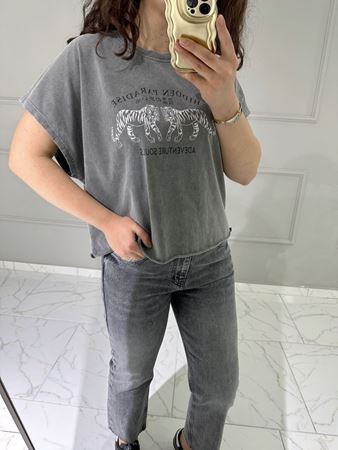 Antrasit Kaplan Desenli Yıkamalı T-Shirt