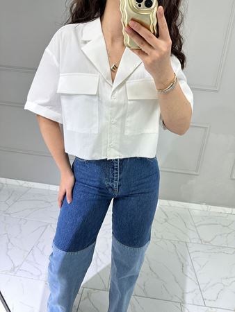 Beyaz Kapaklı Cep Detaylı Yarım Kollu Crop Gömlek