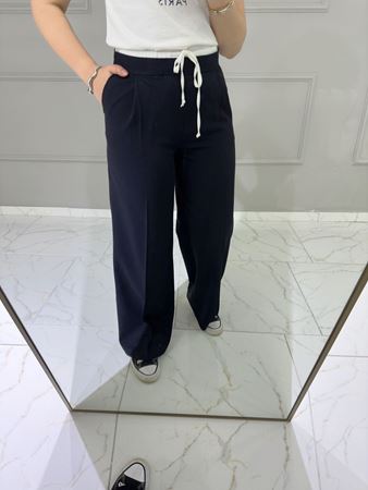 Siyah Parça ve Ayarlanabilir İp Detaylı Kumaş Pantolon