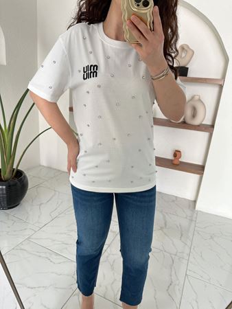 Beyaz Taşlı Yazı Detaylı T-Shirt