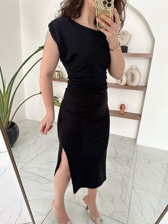 Siyah Vatkalı Drapeli Penye Elbise