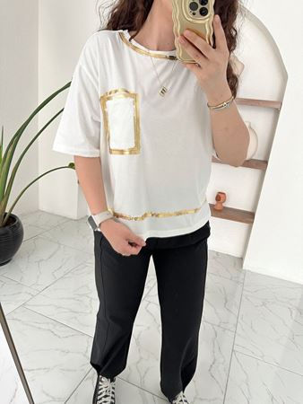 Beyaz Gold Detaylı Torba Cepli T-Shirt