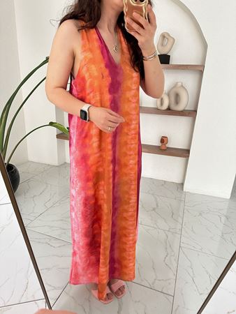 Pembe Halter Yaka Renkli Desenli Elbise