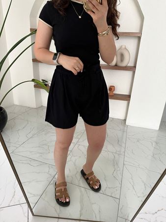 Siyah Beli Bağcıklı Tensel Şort