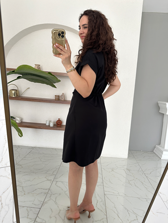 Siyah Drapeli Gömlek Yaka Beli Lastikli Elbise