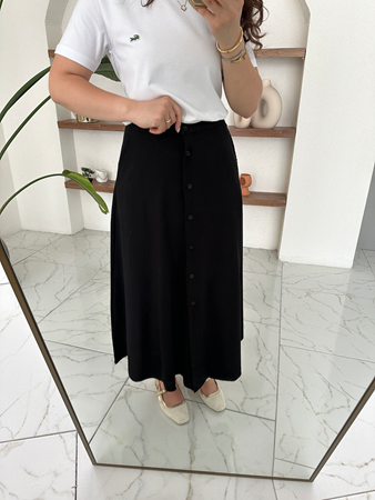 Orijinal Marka Siyah Önü Düğmeli Cep Detaylı Etek
