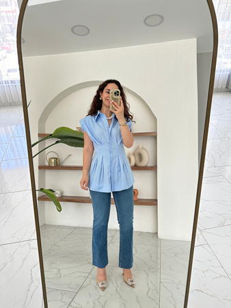 Mavi Pile Detaylı Vatkalı Kolsuz Gömlek