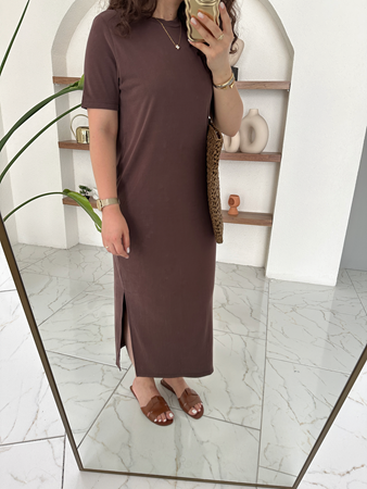 Kahverengi Modal Kumaş Basıc Yarım Kol Elbise