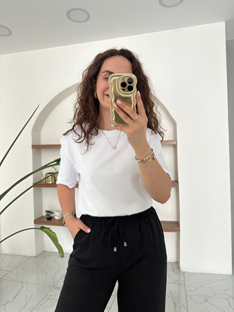 Beyaz Dekoratif Yaka Basic T-Shirt