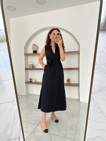 BYMN Siyah V Yaka Kolsuz Elbise