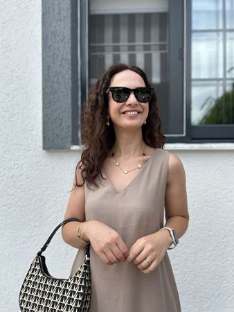 Vizon V Yaka Lastik Askılı Keten Elbise