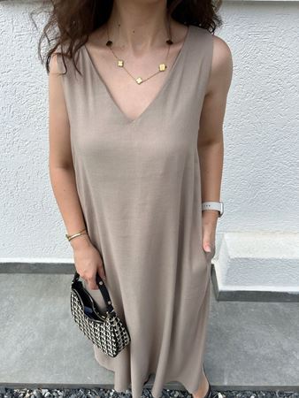 Vizon V Yaka Lastik Askılı Keten Elbise