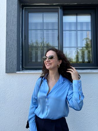 Mavi Sedef Düğmeli Saten Gömlek