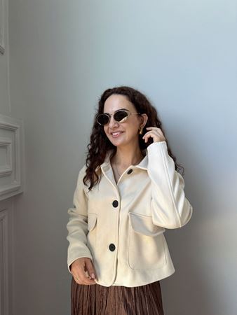 M.D. Ekru Kapak Cepli Nubuk Ceket