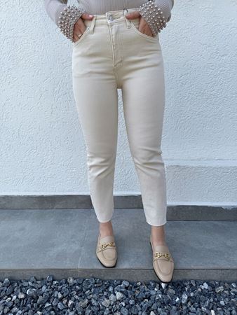 ZR Bej Kesik Paça Boyfit Jean